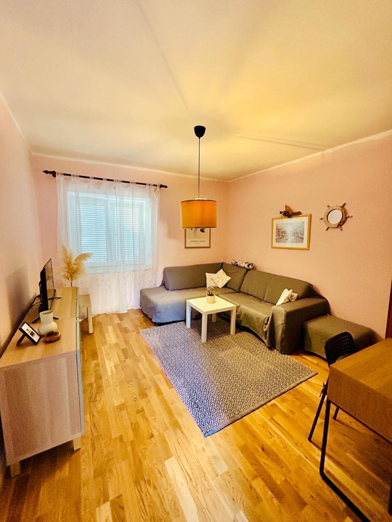Appartamento House Maja Medolino Esterno foto